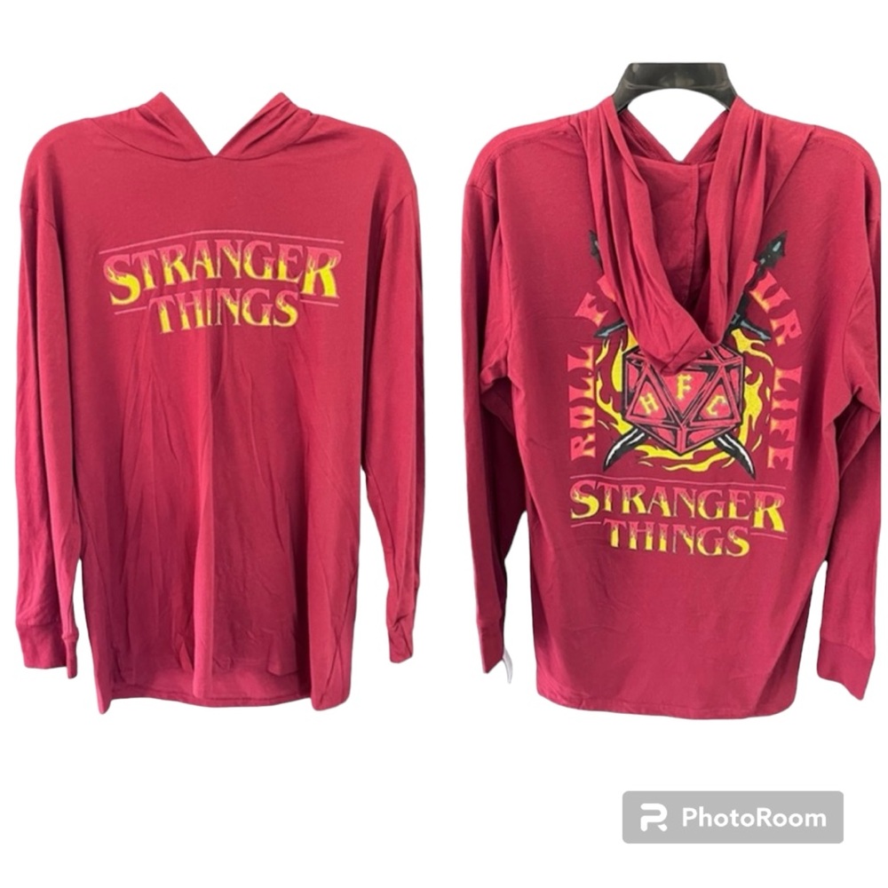 Stranger Things long sleeve Large hooded t-shirt NWT Large